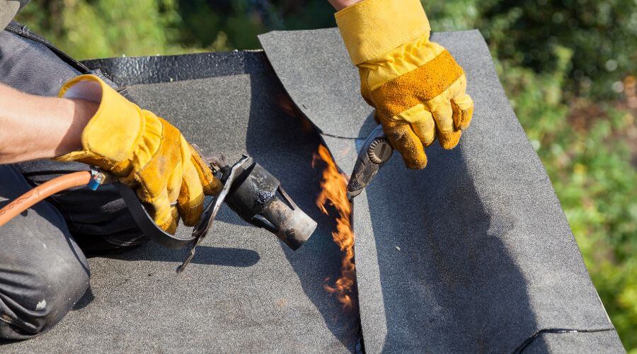 Professional gutter cleaning in Taylors Falls, MN